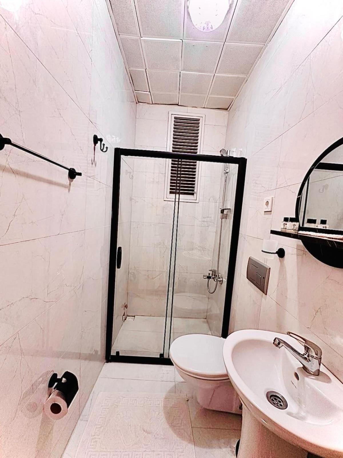 Alhambra Apart Hotel Istanbulská provincie Exteriér fotografie